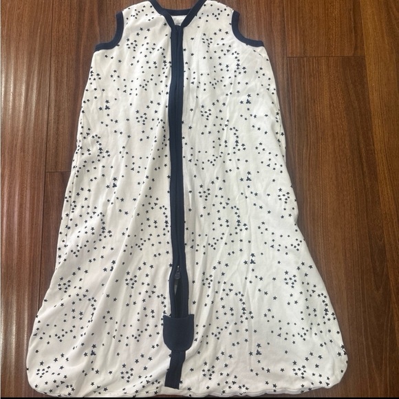 Twinkle Bee Organic Beekeeper™ Wearable Baby Blanket - Picture 2 of 4